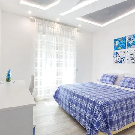 Sorrentovibes - New & Stylish Two Bedroom With Balconies Sorrento