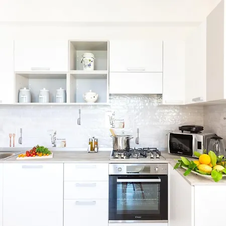 Apartment Sorrentovibes - New & Stylish Two Bedroom With Balconies *
