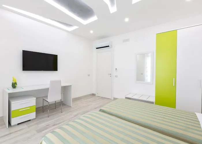 شقة Sorrentovibes - New & Stylish Two Bedroom With Balconies *